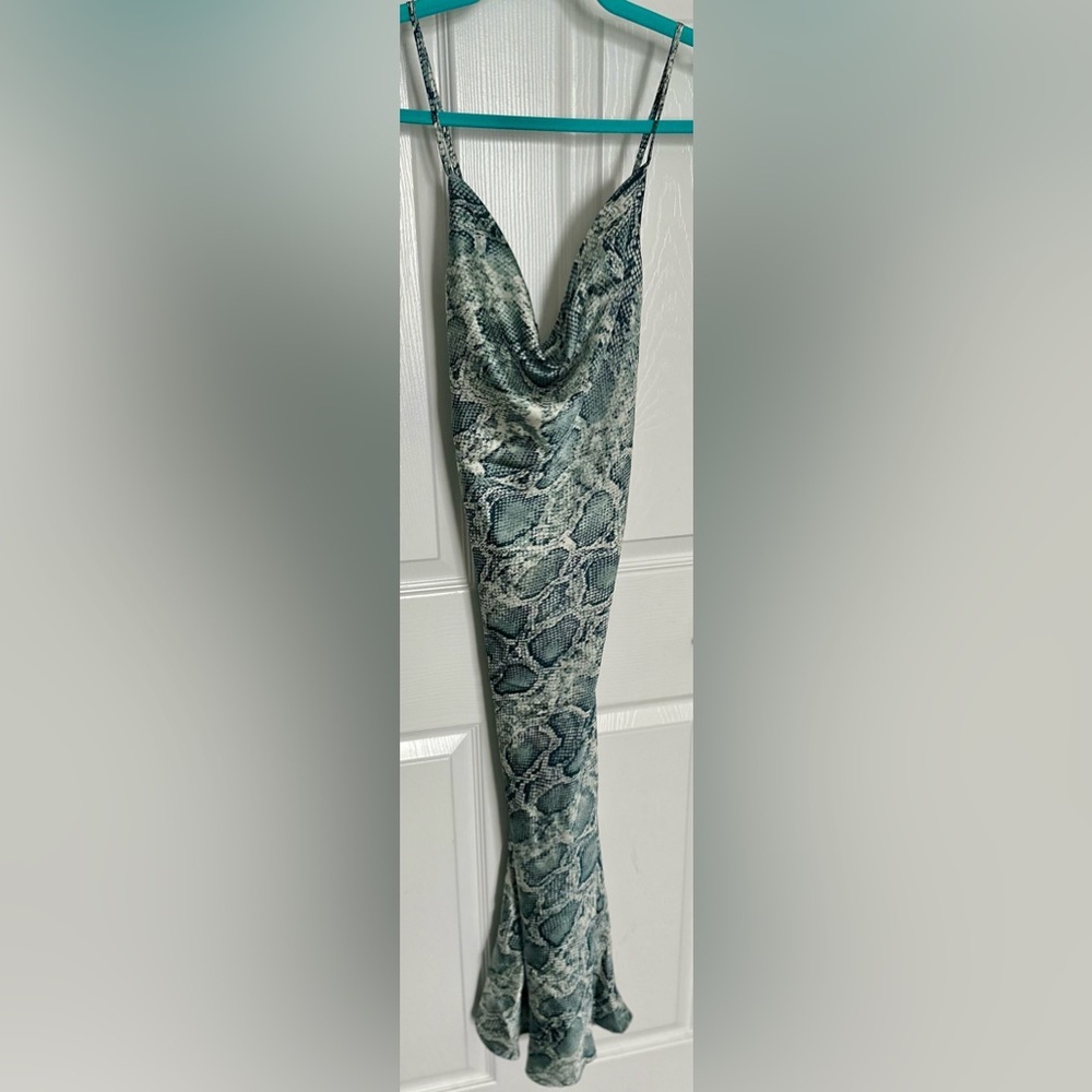 ‼️RARE‼️🎸LOVESTITCH🎸🔥NWT🔥Python Cowl Neck Midi Slip Dress in Green—S - Picture 3 of 14